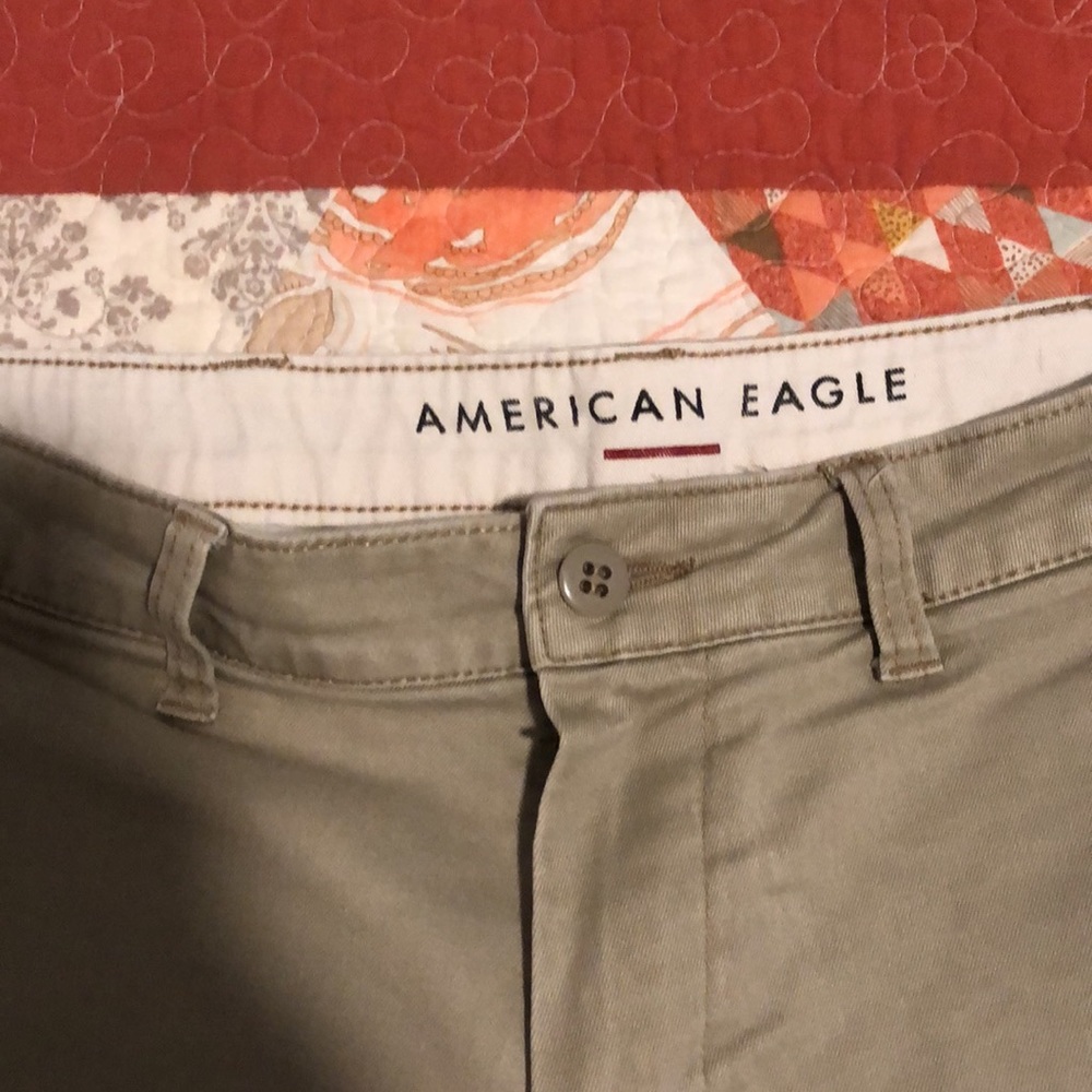 American Eagle. Shorts. Waist 32